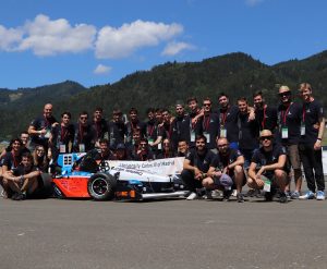 Team Picture (1)